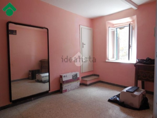 appartamento in vendita ad Olevano Romano