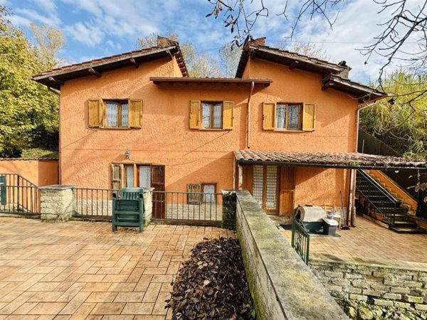 appartamento in vendita ad Olevano Romano