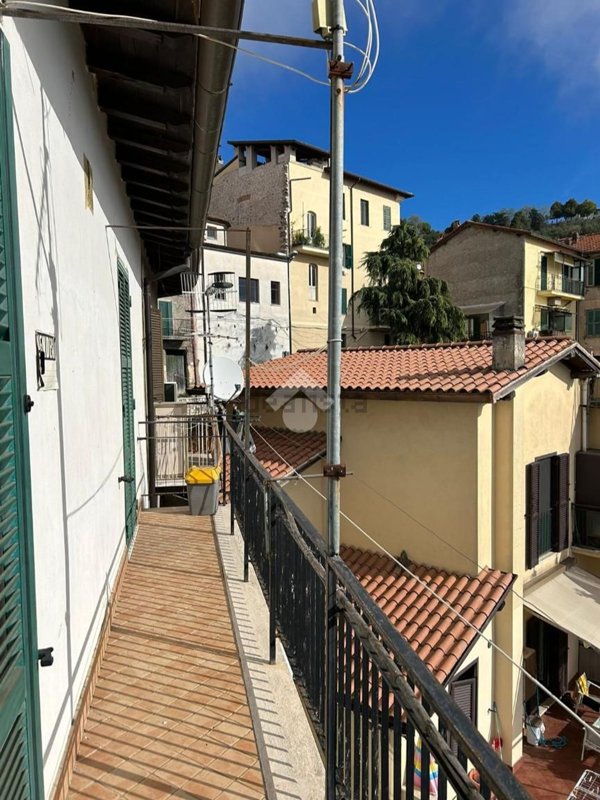 appartamento in vendita ad Olevano Romano