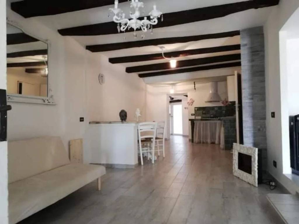 appartamento in vendita ad Olevano Romano
