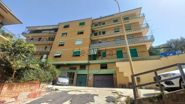 appartamento in vendita ad Olevano Romano
