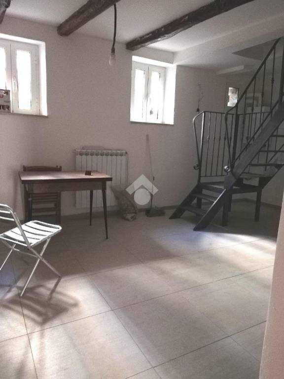 appartamento in vendita ad Olevano Romano