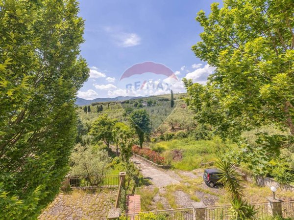 casa indipendente in vendita ad Olevano Romano