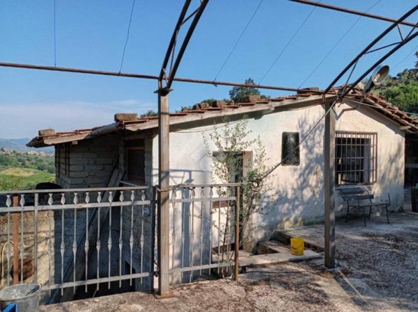 appartamento in vendita ad Olevano Romano