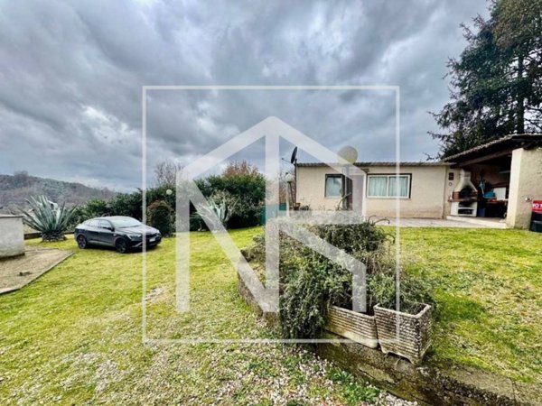 casa indipendente in vendita ad Olevano Romano
