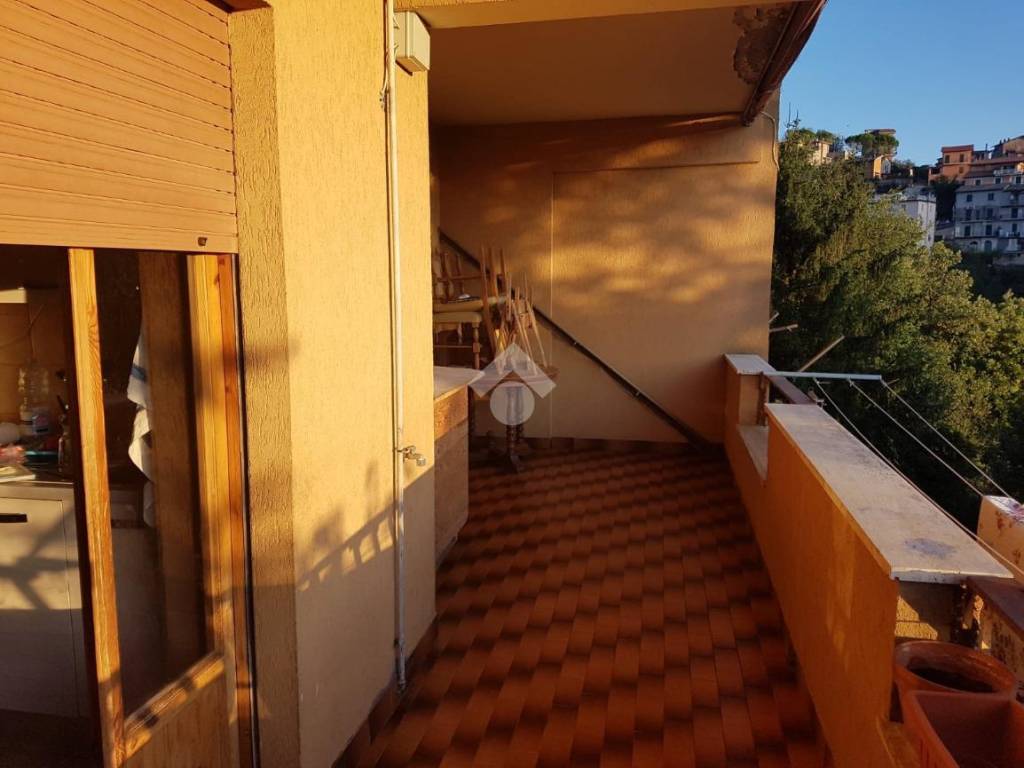 appartamento in vendita ad Olevano Romano