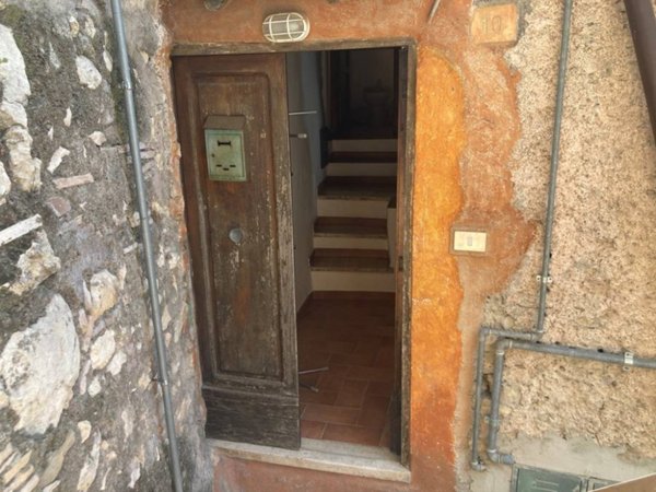 appartamento in vendita ad Olevano Romano