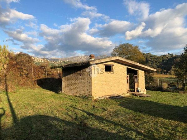 appartamento in vendita ad Olevano Romano