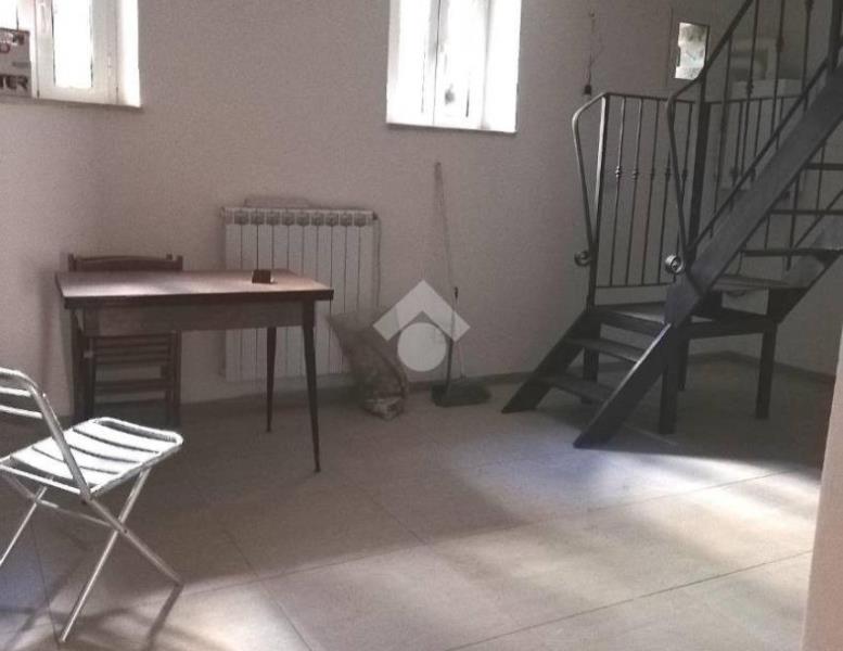 appartamento in vendita ad Olevano Romano