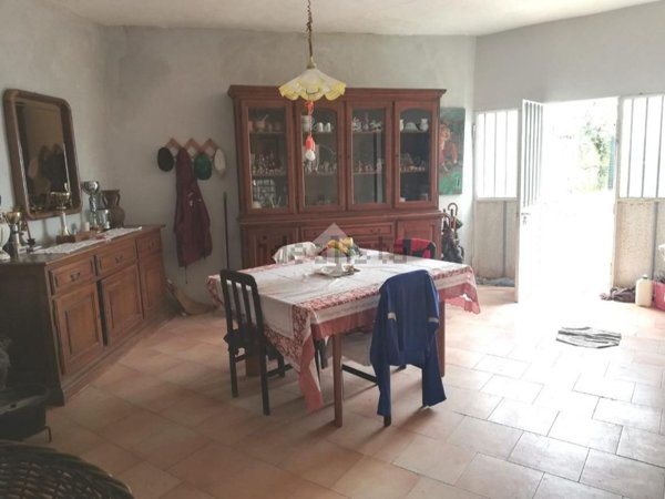 casa indipendente in vendita ad Olevano Romano