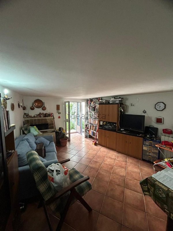 appartamento in vendita ad Olevano Romano