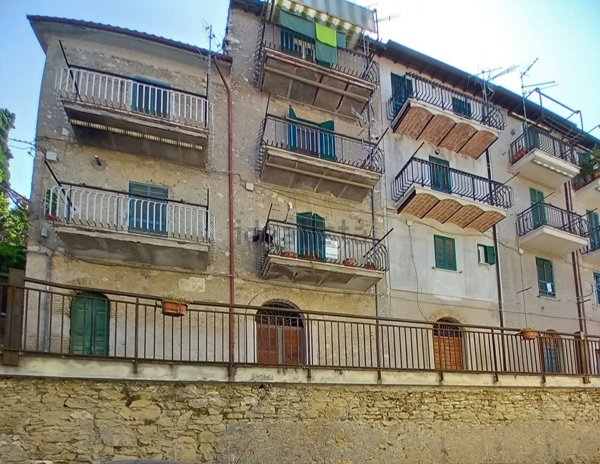 appartamento in vendita ad Olevano Romano