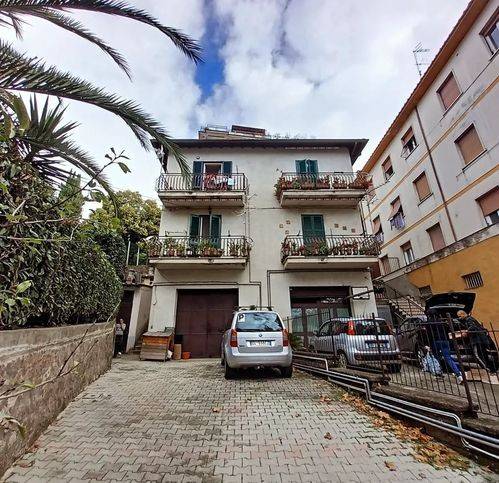 appartamento in vendita ad Olevano Romano