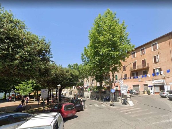 intera palazzina in vendita ad Olevano Romano