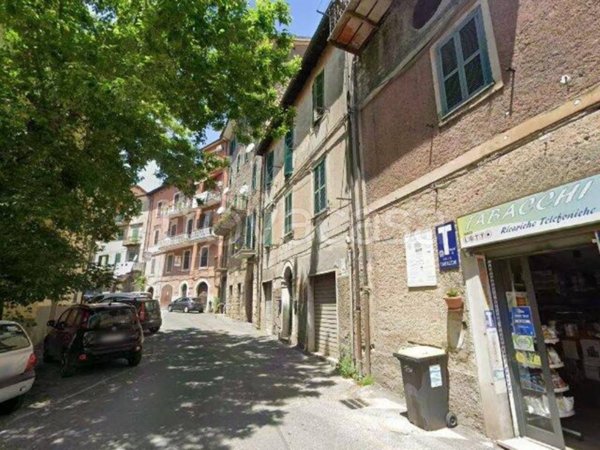 appartamento in vendita ad Olevano Romano
