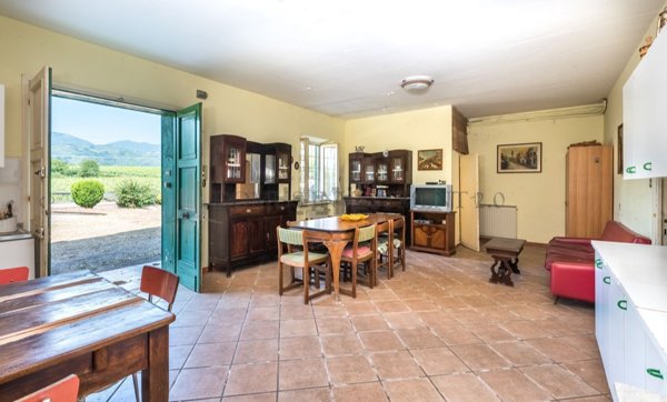 casa indipendente in vendita ad Olevano Romano