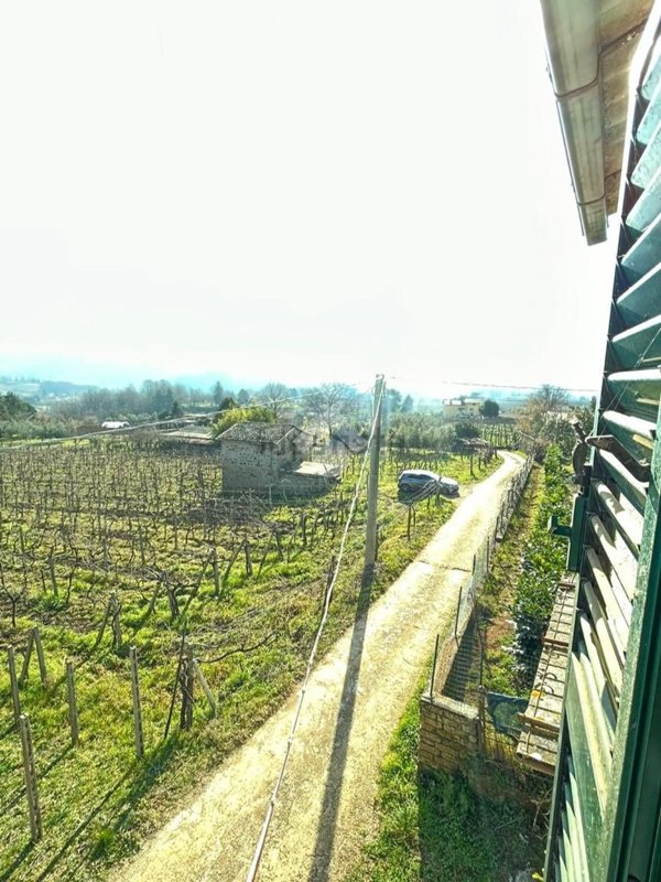 appartamento in vendita ad Olevano Romano