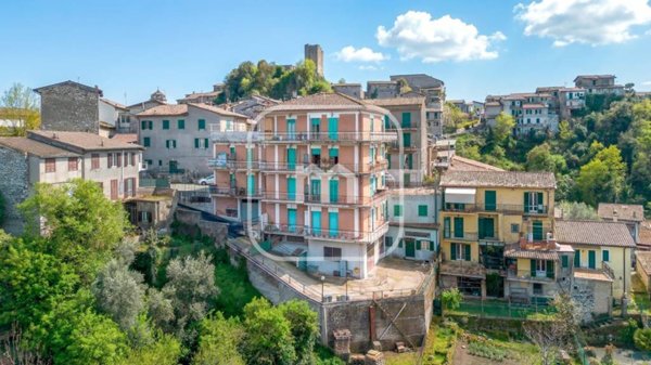 appartamento in vendita ad Olevano Romano