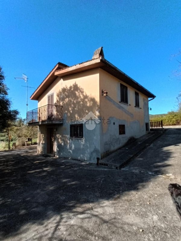 appartamento in vendita ad Olevano Romano