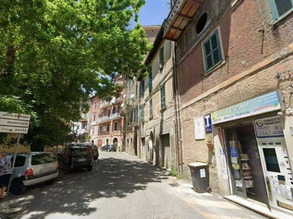 appartamento in vendita ad Olevano Romano