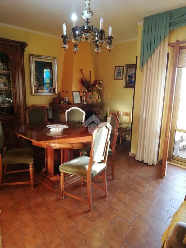 appartamento in vendita ad Olevano Romano