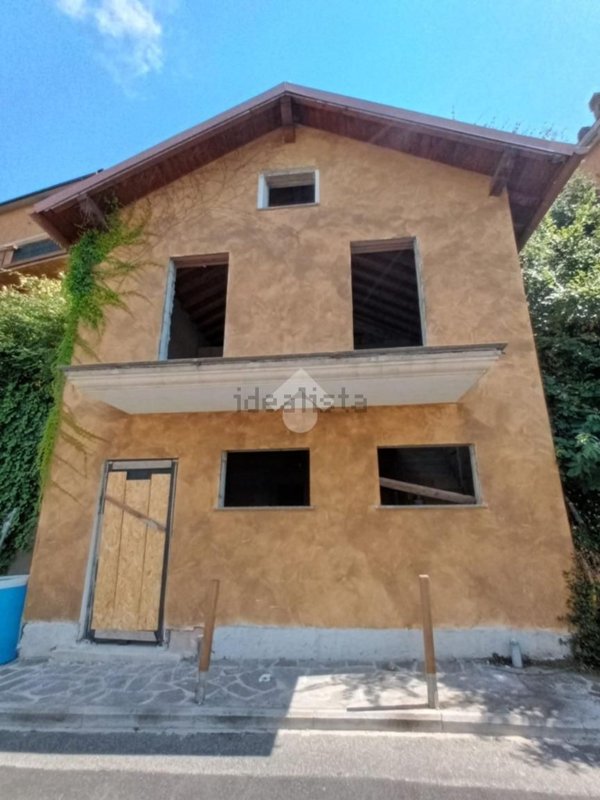 appartamento in vendita ad Olevano Romano