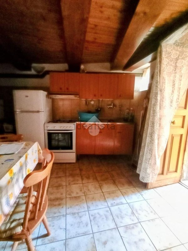 appartamento in vendita ad Olevano Romano