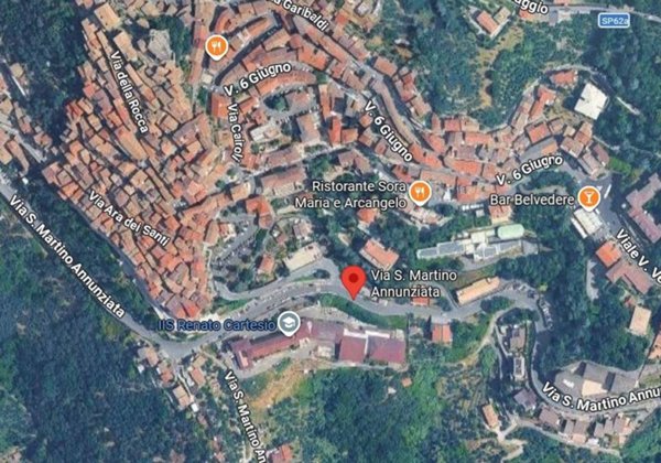 casa indipendente in vendita ad Olevano Romano