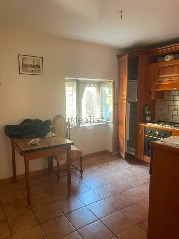 appartamento in vendita ad Olevano Romano