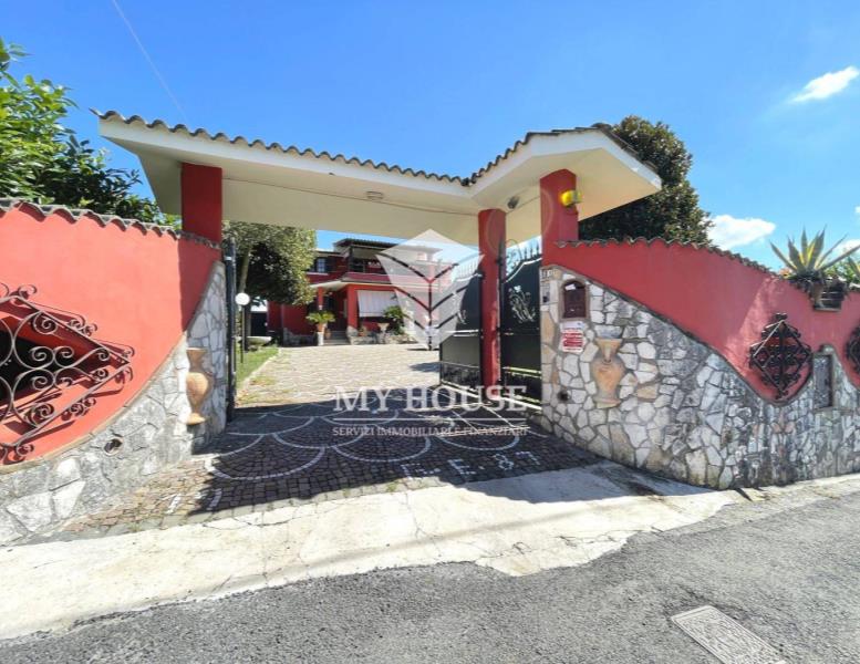 casa indipendente in vendita a Palestrina in zona Carchitti