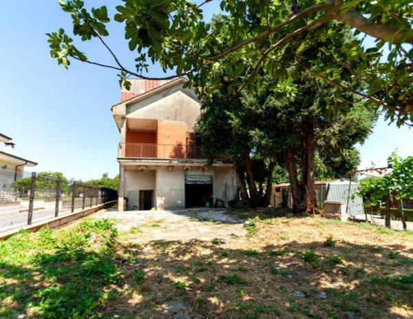 casa indipendente in vendita a Palestrina in zona Carchitti