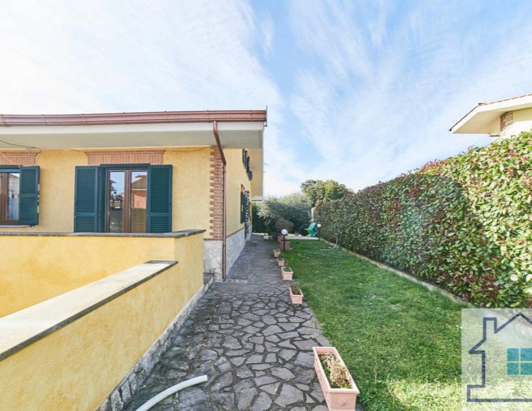 casa indipendente in vendita a Palestrina