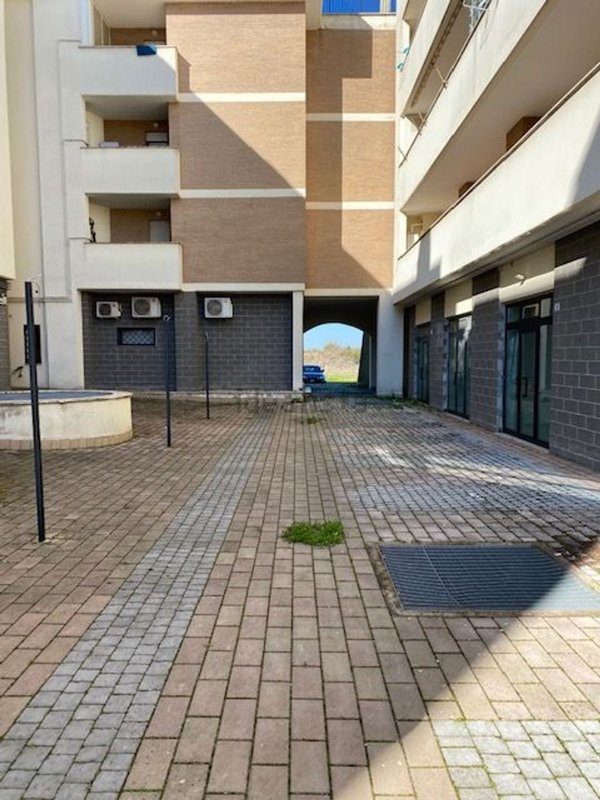 locale commerciale in vendita a Palestrina