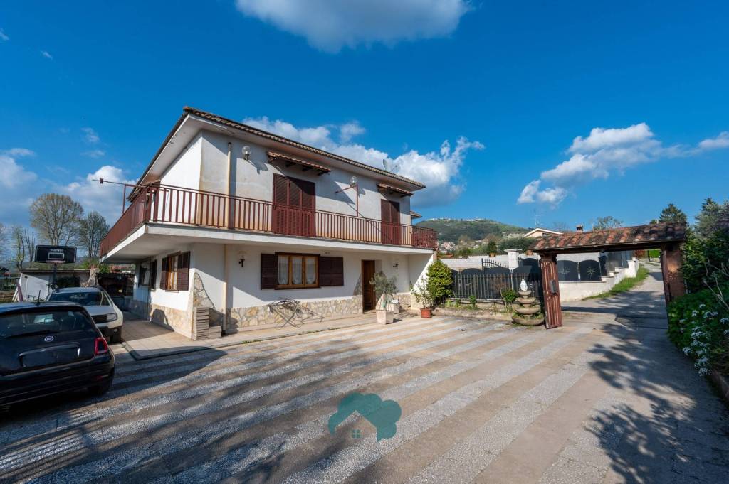 casa indipendente in vendita a Palestrina