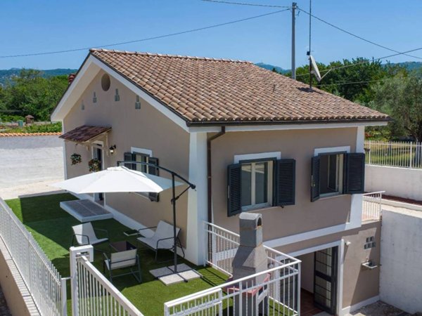 casa indipendente in vendita a Palestrina