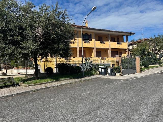 appartamento in vendita a Palestrina