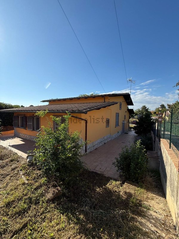 casa indipendente in vendita a Palestrina