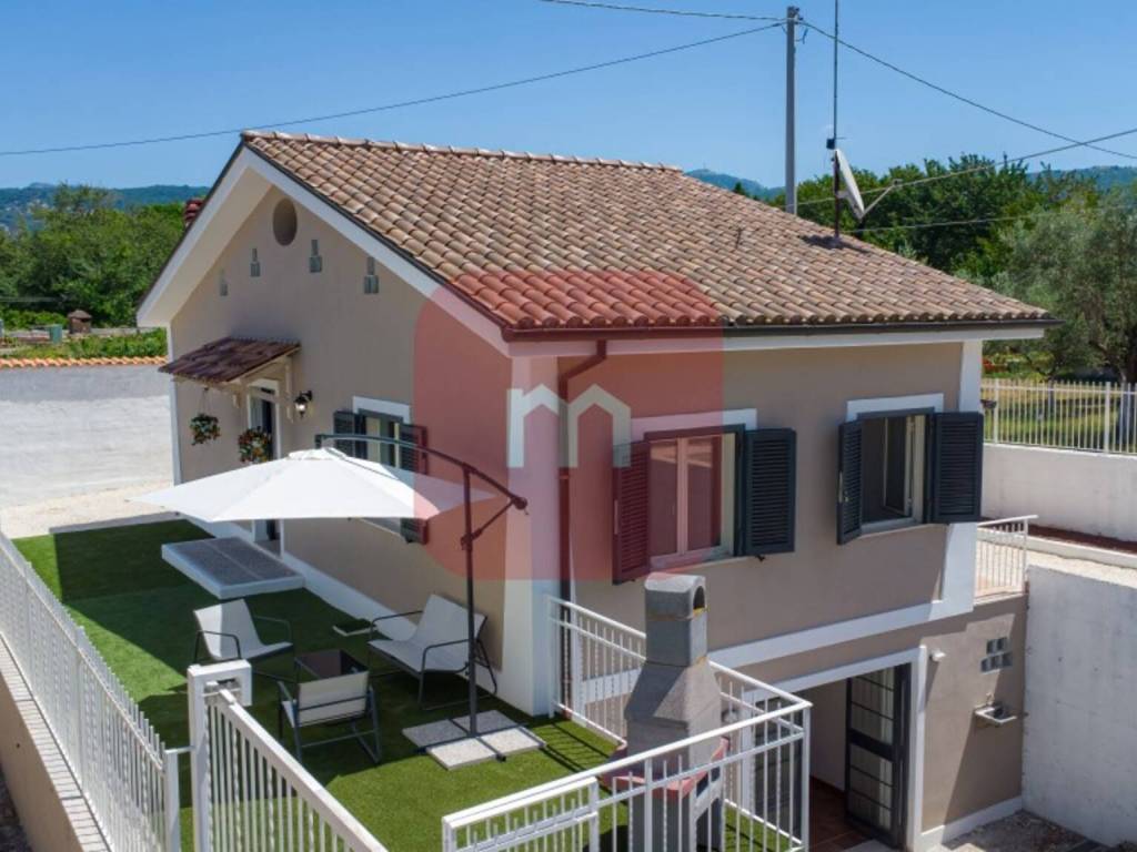 casa indipendente in vendita a Palestrina