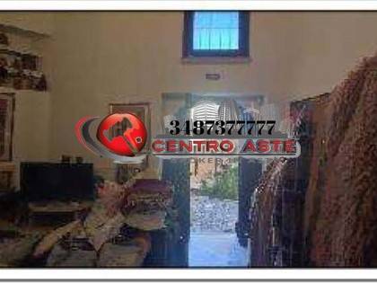 locale commerciale in vendita a Palestrina