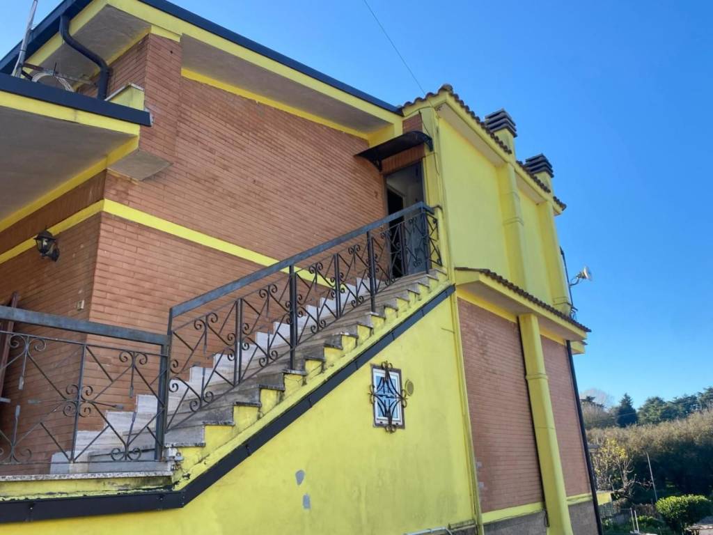 casa indipendente in vendita a Palestrina