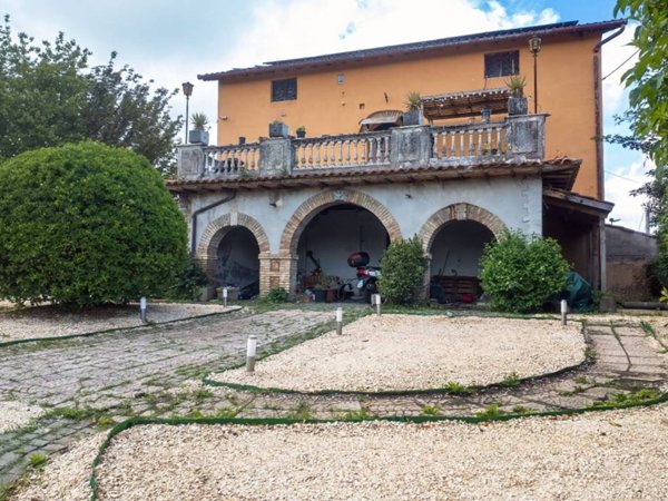 appartamento in vendita a Palestrina in zona Carchitti