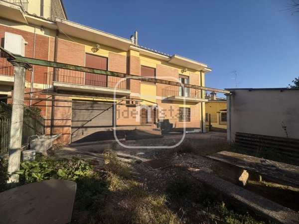 intera palazzina in vendita a Palestrina