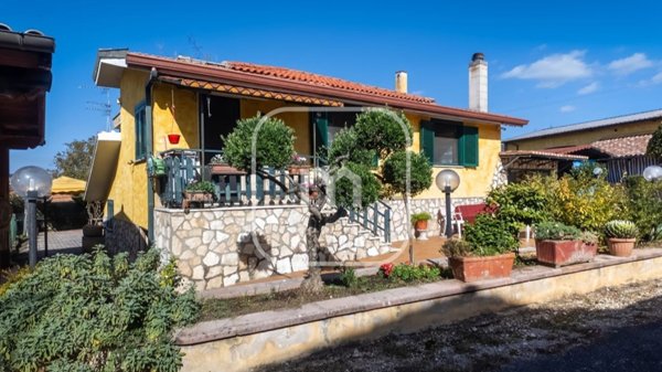 casa indipendente in vendita a Palestrina