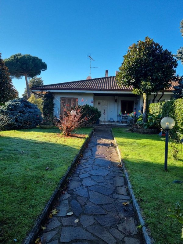 casa indipendente in vendita a Palestrina