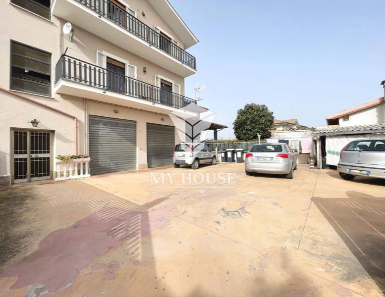 appartamento in vendita a Palestrina in zona Carchitti