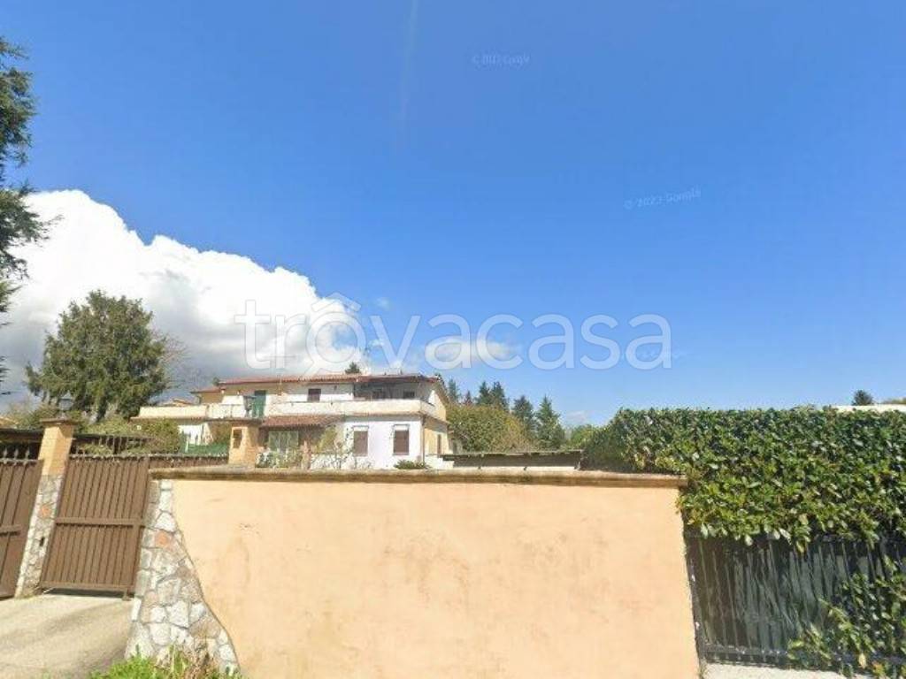 appartamento in vendita a Palestrina in zona Carchitti