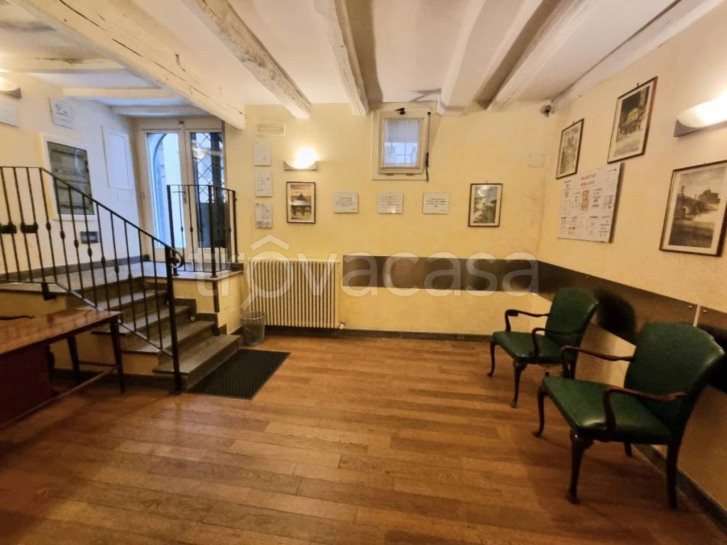 ufficio in vendita a Palestrina in zona Carchitti