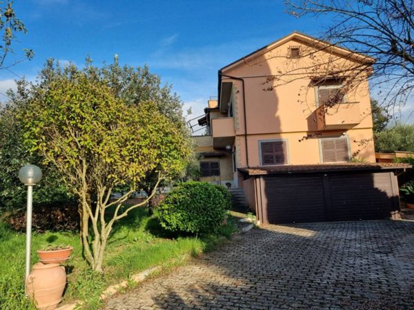 casa indipendente in vendita a Palestrina