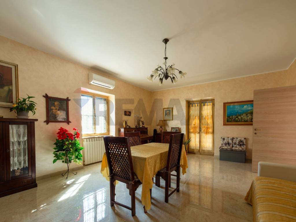 casa indipendente in vendita a Palestrina