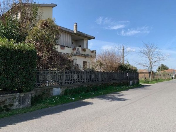 appartamento in vendita a Palestrina in zona Valvarino